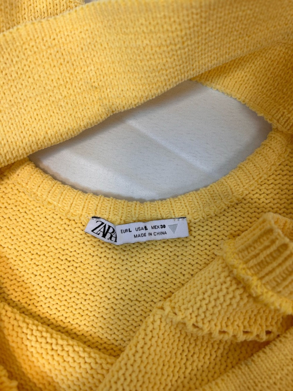 Zara Yellow Knit Polo Dress with Cutwork Details BodyCon Mini Size Large - Picture 7 of 7